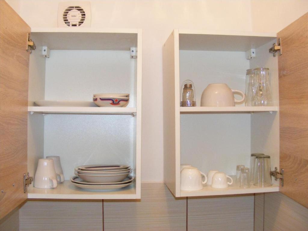 Fortuna Apartmanok Егер Екстериор снимка